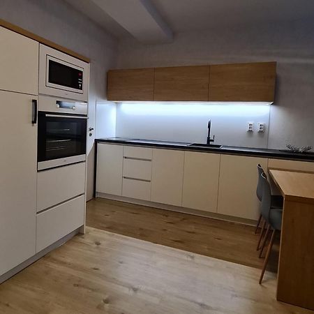 Apartman Hestia 5 Rajecké Teplice Exterior foto